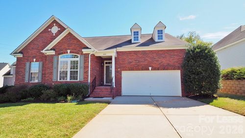 6860 Lakecrest Ct, Denver, NC, 28037-8356 | Card Image