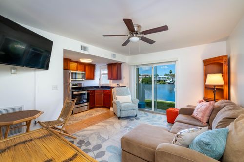 104b-201 Coppitt Rd, Key West, FL, 33040-5434 | Card Image