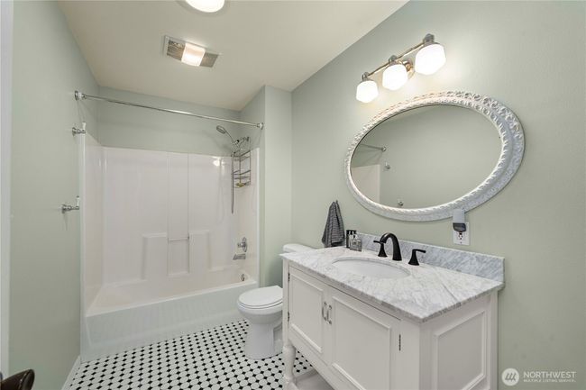 21010 Hobson Rd Se, House other with 3 bedrooms, 3 bathrooms and 7 parking in Yelm WA | Image 25