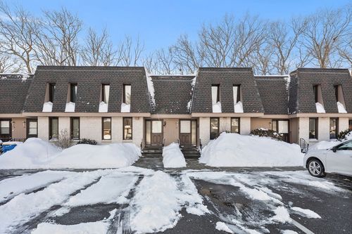 16-16 Grove Sq, Randolph, MA, 02368-4028 | Card Image