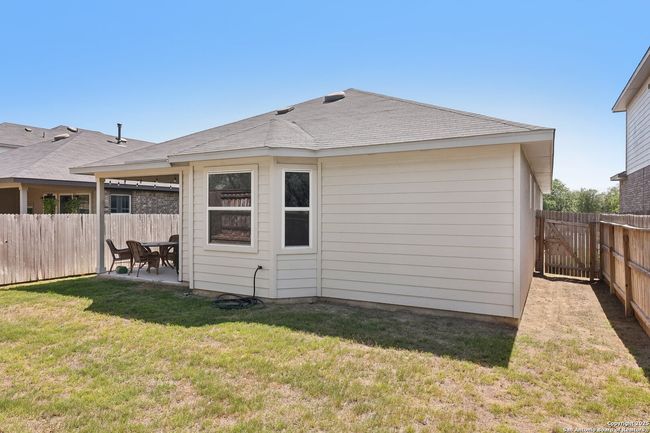 14926 Palmer Crk, House other with 4 bedrooms, 2 bathrooms and null parking in San Antonio TX | Image 39