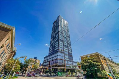 905 - 203 College St, Condo with 1 bedrooms, 2 bathrooms and null parking in Toronto ON | Image 1