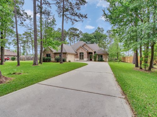 18005 Cindy Ln, Conroe, TX, 77302-3159 | Card Image