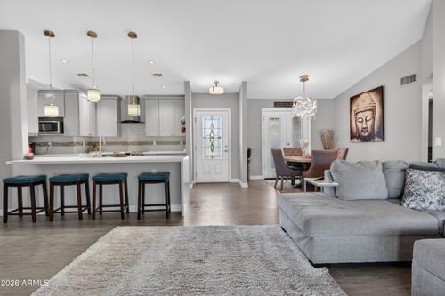 5811 E Crocus Dr, Scottsdale, AZ, 85254-5551 | Card Image