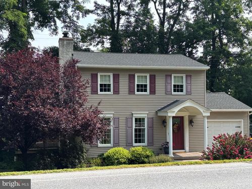 5331 Strasburg Rd, KINZERS, PA, 17535-9768 | Card Image