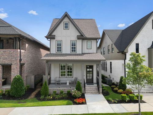 9419 Purbeck Ln, Ooltewah, TN, 37363-1711 | Card Image