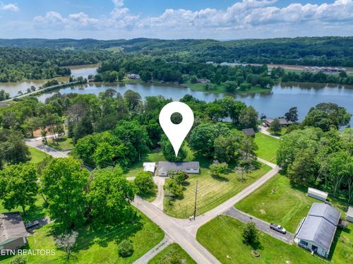 307 Anglers Cove Rd, Kingston, TN, 37763-6149 | Card Image