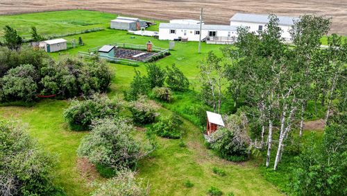 255049 Township Road 300, Kneehill County, AB, T0M0A0 | Card Image