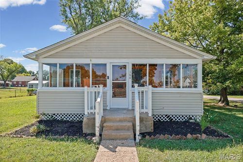 160 Miller St, Sullivan, MO, 63080-1948 | Card Image