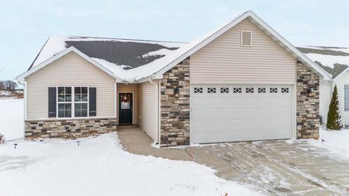4647 N Cherryvale Avenue, APPLETON, WI, 54913 | Card Image