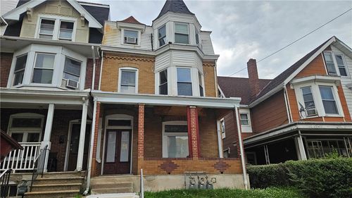 619 N 4th St, Allentown, PA, 18102-2579 | Card Image