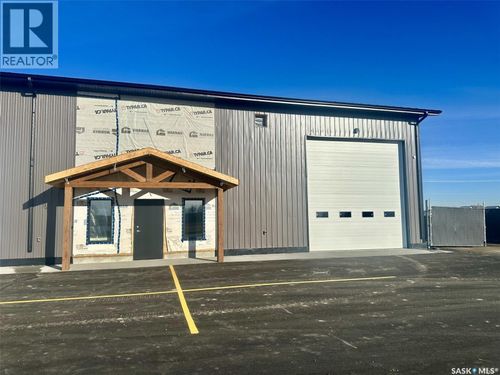 890 8th St S, Martensville, SK, S0K0A2 | Card Image