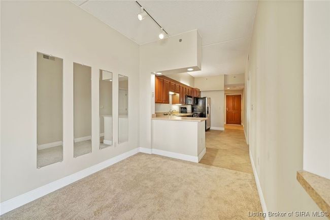 APT-908 - 1 Riverpointe Plz, Condo with 2 bedrooms, 2 bathrooms and null parking in Jeffersonville IN | Image 21