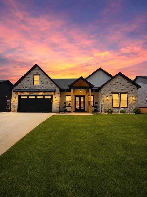 238 Artisan Dr, Lyman, SC, 29365-5900 | Card Image