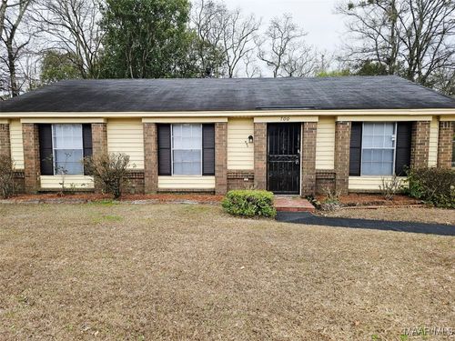 700 Southlawn Dr, Montgomery, AL, 36108-5371 | Card Image