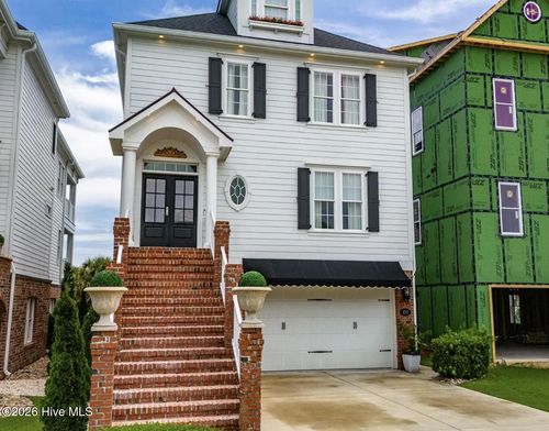 458 Kensington Pl, Newport, NC, 28570-3808 | Card Image