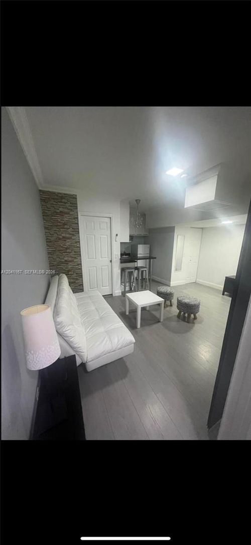 1-4731 Fillmore St, Hollywood, FL, 33021-5815 | Card Image