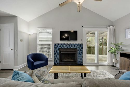 4707 Borage Dr, Austin, TX, 78744-6410 | Card Image