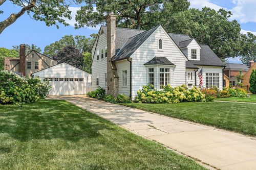 1008 8th Ave Nw, Austin, MN, 55912-2028 | Card Image