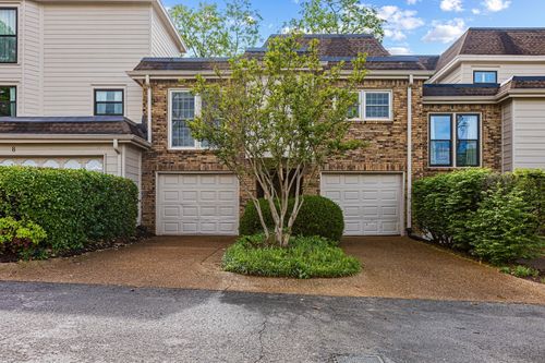 7-401 Bowling Ave, Nashville, TN, 37205-2598 | Card Image