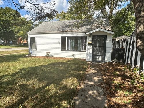 1228 20th St, North Chicago, IL, 60064-2603 | Card Image