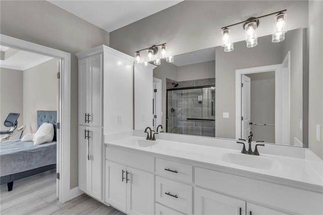19707 196 Th St, House other with 2 bedrooms, 2 bathrooms and null parking in Spring Hill KS | Image 19