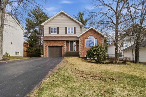 270 Ridgevale Dr, Bedford, NS, B4A3Z3 | Card Image