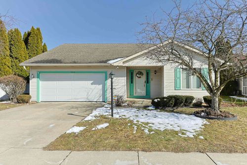 5512 Trippel Dr, Mishawaka, IN, 46545-8404 | Card Image