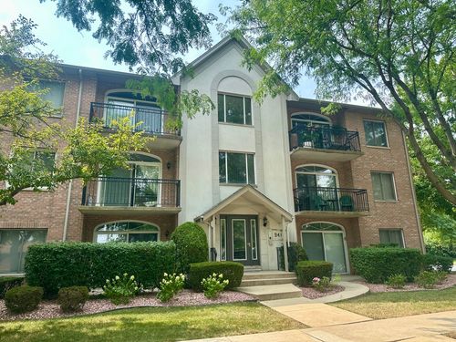 2e-9410 S 77th Ct, Hickory Hills, IL, 60457-2343 | Card Image