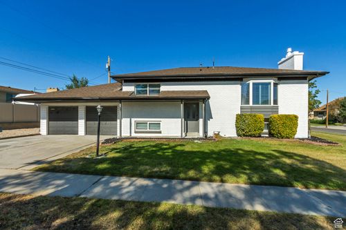 4018 S Laredo Way, West Valley City, UT, 84120-4524 | Card Image