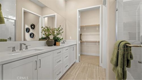 1379 Gavilan Rdg, Ladera Ranch, CA, 92694 | Card Image