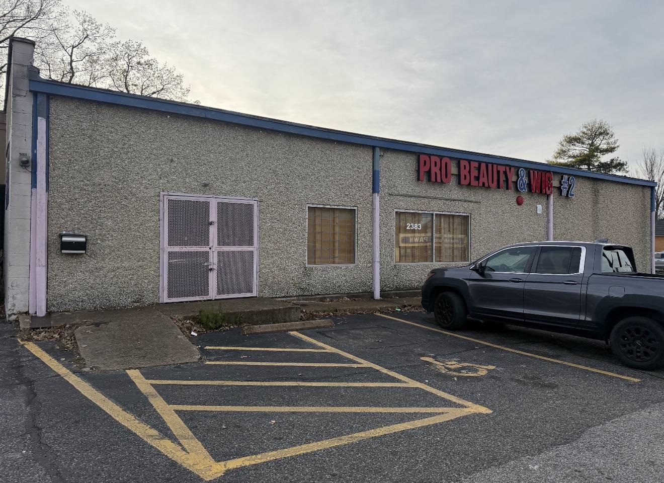 Commercial Sale in Memphis 2