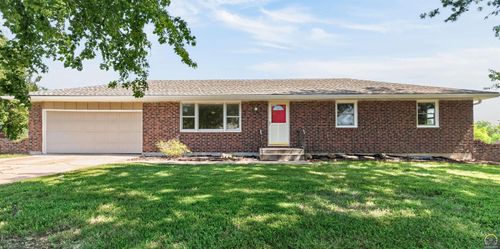 3411 Se Shawano Dr, Berryton, KS, 66409-9241 | Card Image