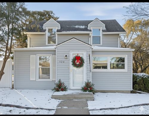 120 Green St, Center Point, IA, 52213-9701 | Card Image