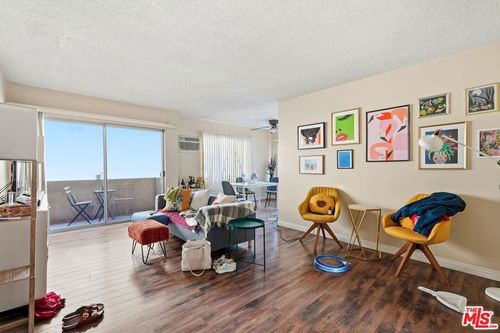 1475 S Wooster St, Los Angeles, CA, 90035-3435 | Card Image