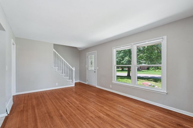 12-web-or-mls-Lombardy Ln-S0107-012.jpg | Image 5