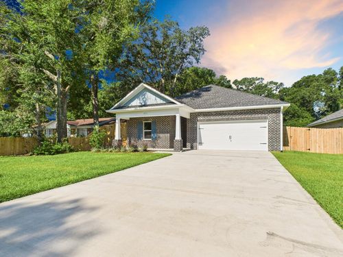 1470 Cypress St, Niceville, FL, 32578-9750 | Card Image