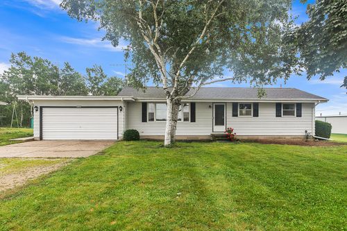 6163 County Rd S, Plymouth, WI, 53073-1504 | Card Image