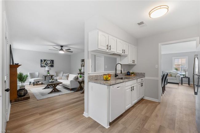 Kitchen - Den | Image 15