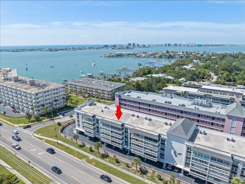 apt-409-131 Bluff View Dr, BELLEAIR BLUFFS, FL, 33770-1332 | Card Image