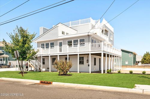 615 Barnegat Ave, SHIP BOTTOM, NJ, 08008-4620 | Card Image