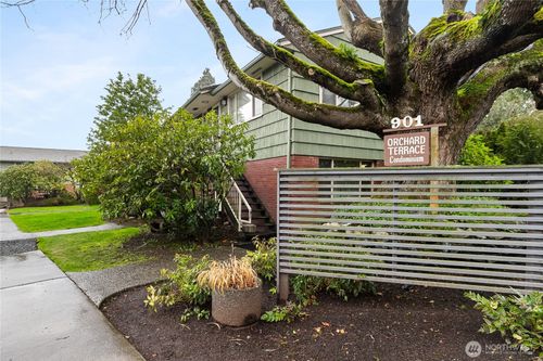 123-901 N Forest St, Bellingham, WA, 98225-5544 | Card Image