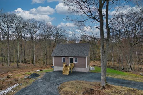 161 Ledgeway Drive, Dingmans Ferry, PA, 18328 | Card Image