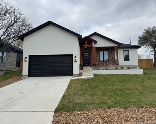 8227 Old Austin Rd, Selma, TX, 78154-3470 | Card Image