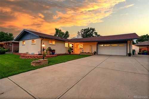 4735 Upham St, Wheat Ridge, CO, 80033-3438 | Card Image