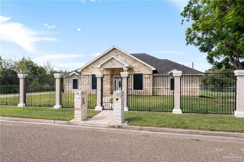 3212 Swallow St, Weslaco, TX, 78599-3943 | Card Image