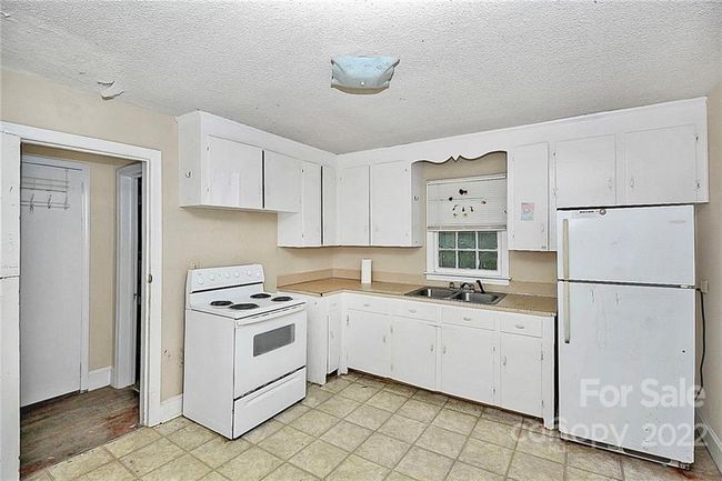 1518 Pierson Dr, House other with 2 bedrooms, 1 bathrooms and null parking in Charlotte NC | Image 21