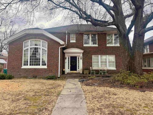 206 Park Pl, Pine Bluff, AR, 71601-6637 | Card Image