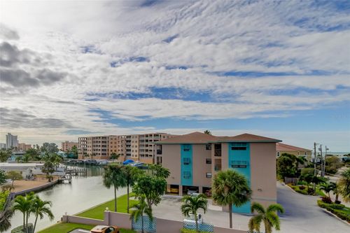 apt-104-175 116th Ave, TREASURE ISLAND, FL, 33706-4524 | Card Image