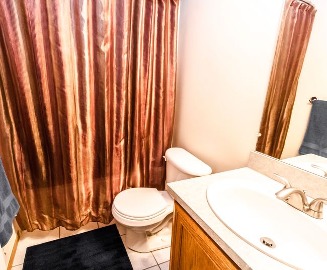 Full Bath | Image 18